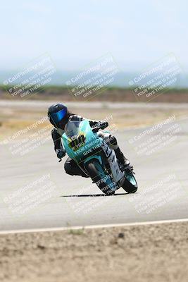 media/Jun-07-2025-TrackDaz (Sat) [[4413525952]]/C Group/240pm (Turn 9)/